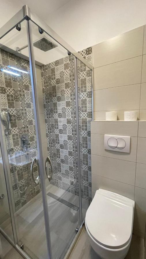 Visoko New Concept - 7 Minutes From The Pyramids - City Center Eksteriør billede
